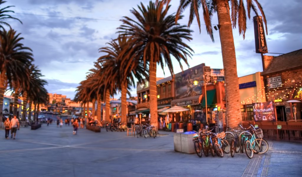 Hermosa Beach Ca Pictures Posters News And Videos On Your Hermosa Beach Ca Picture 222 17th St Manhattan Californiarich 283b4685bab1a037f5d6a6d84a