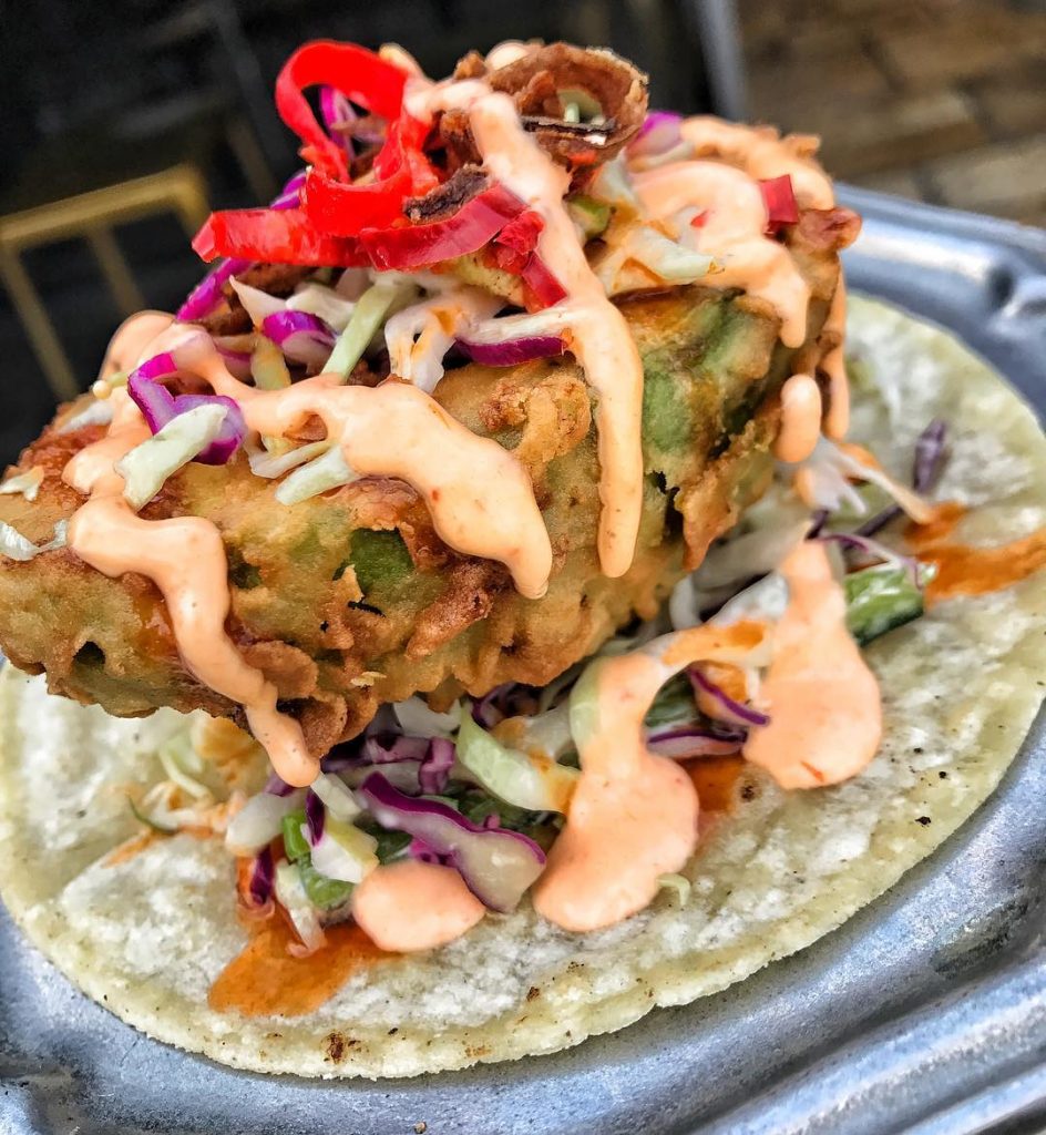 Our 10 Favorite Los Angeles Tacos That Every LA Girl Must Try - Tacos tu Madre