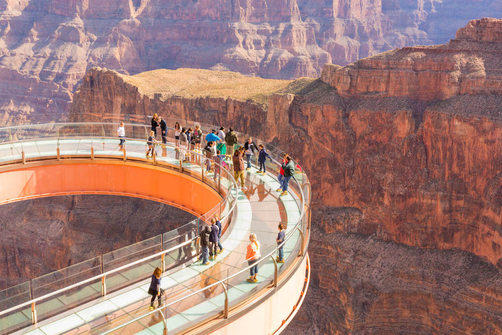 A Weekend Getaway Guide To The Grand Canyon La Rim Of The Grand Canyon National Park There Are Hotels Outside But Do Require A 20 60 Minute Drive I Recommend Staying Inside To